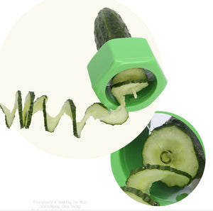 Vegetable Cutter Screw Cucumber Slicer Plastic Peeler